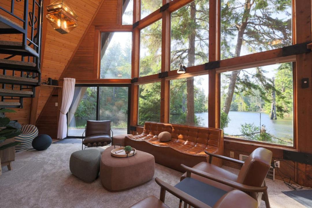 Photo of Others in Saunders Lake