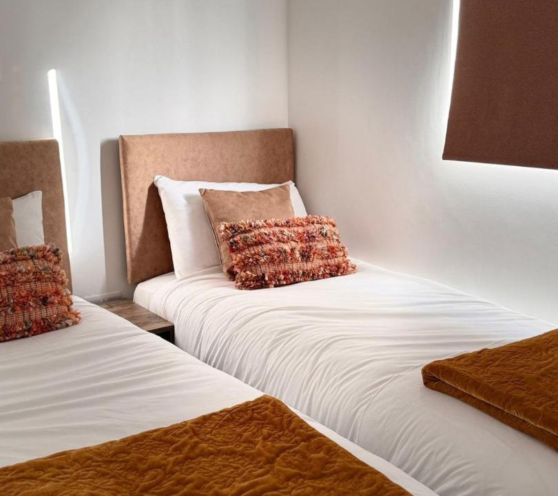 Photo of Others in Sandwich