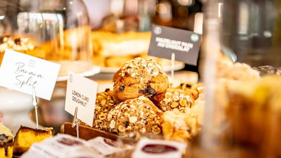 Photo of Others in Sandwich