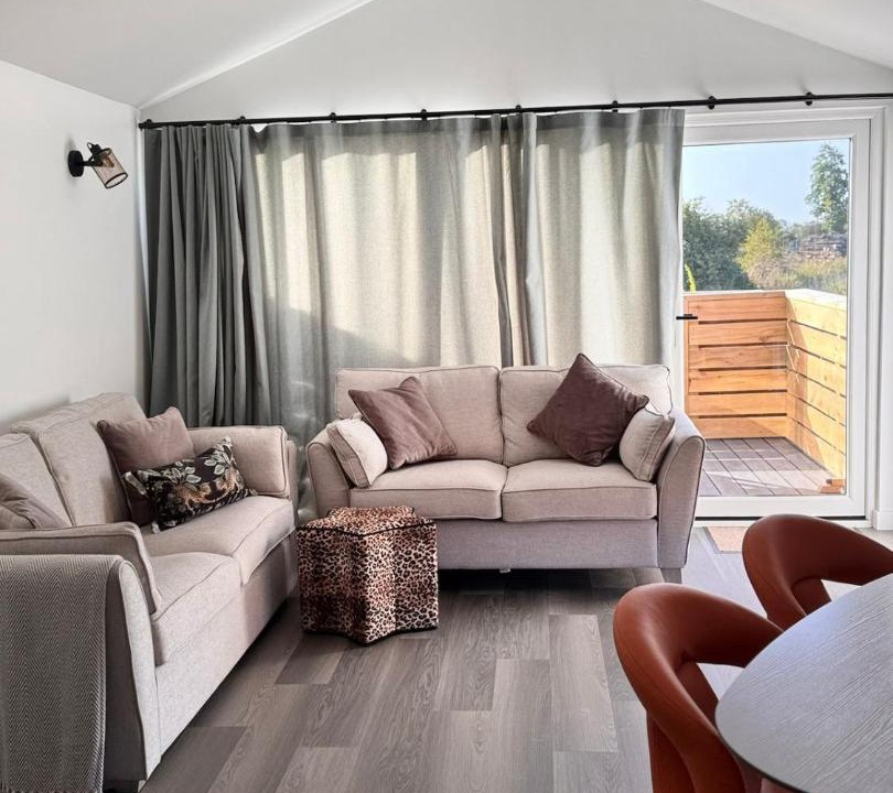 Photo of Others in Sandwich