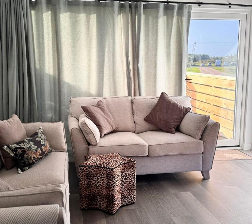 Photo of Others in Sandwich