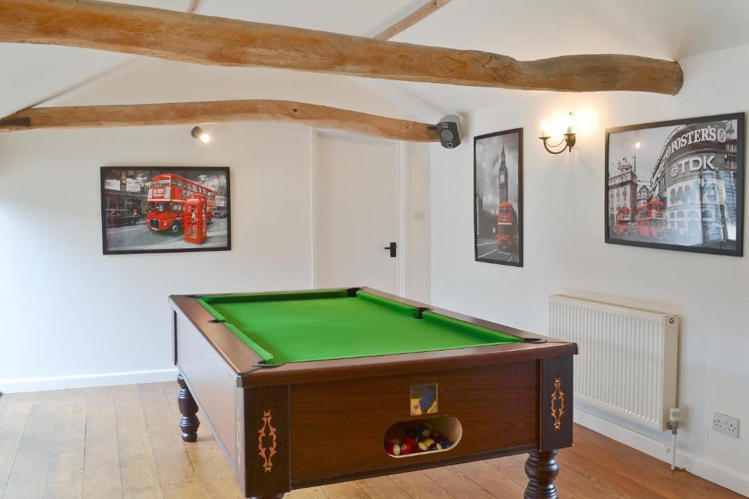 Photo of Others in Diss