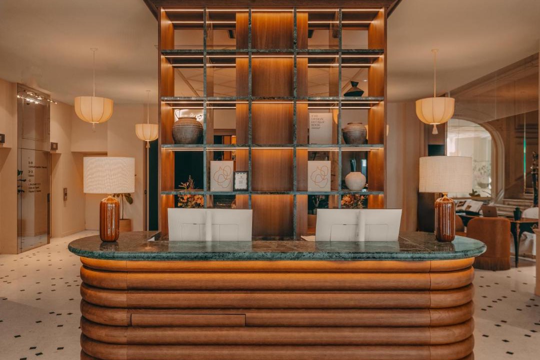 Photo of Others in Champs-Elysees