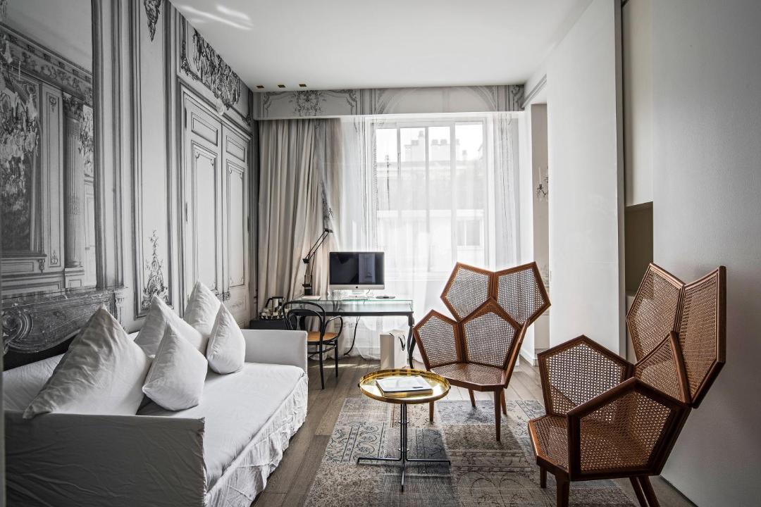 Photo of Others in Champs-Elysees