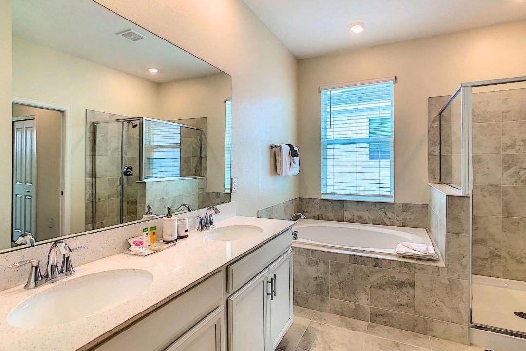 Photo of Bathroom in Four Corners
