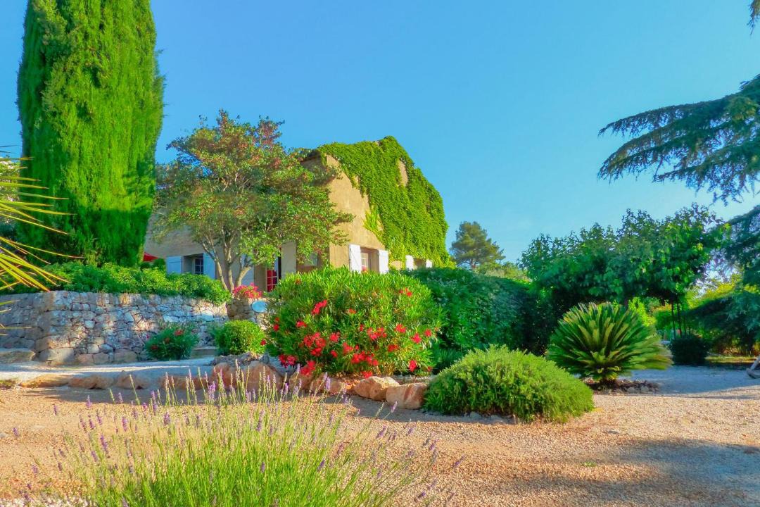 Photo of Others in Saint-Maximin-la-Sainte-Baume