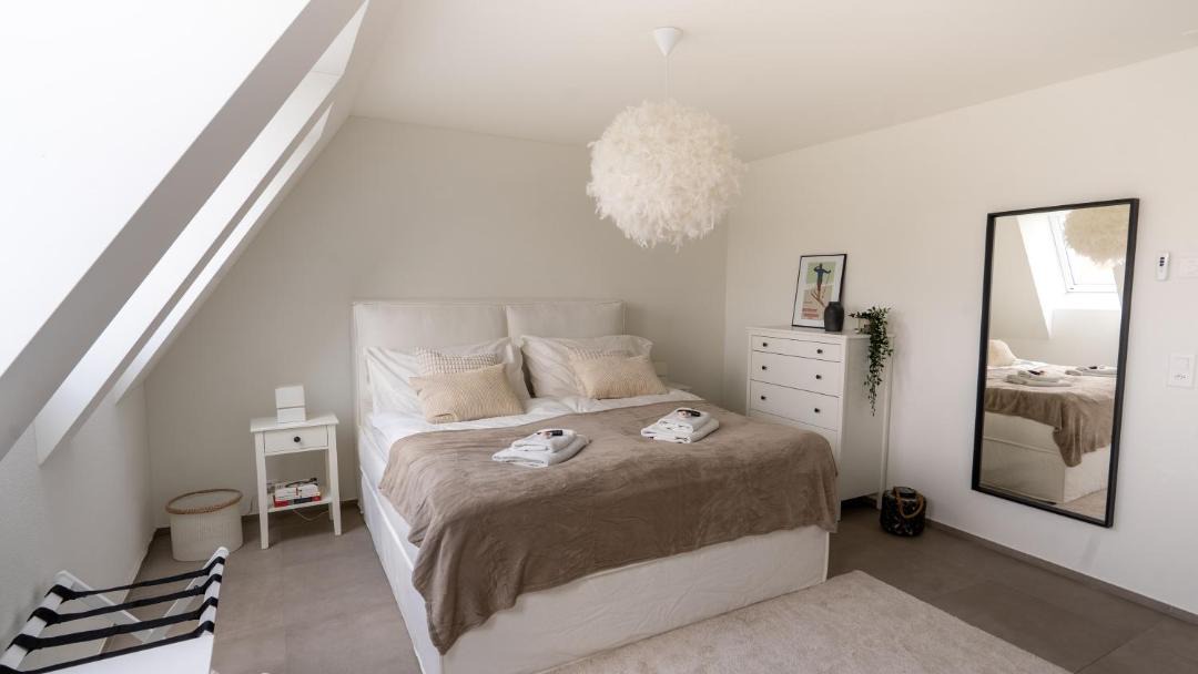 Photo of Bedroom in Center