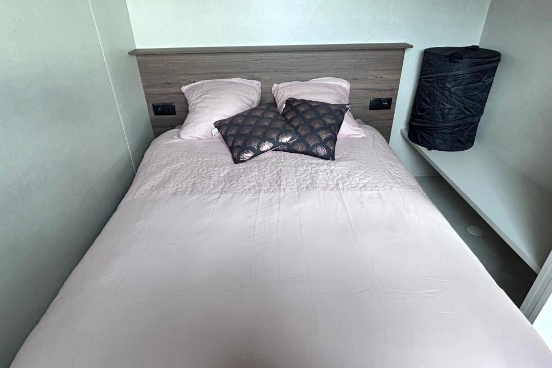 Photo of Bedroom in Onnion