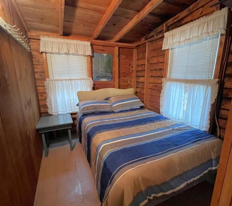 Photo of Bedroom in Sebago