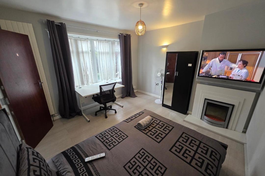 Photo of Others in Longbridge