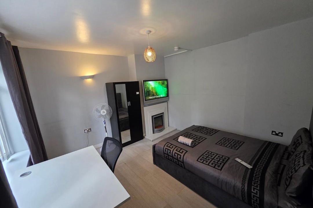 Photo of Others in Longbridge