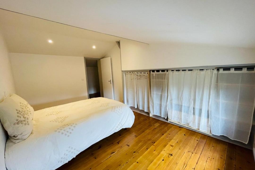 Photo of Others in Brizambourg