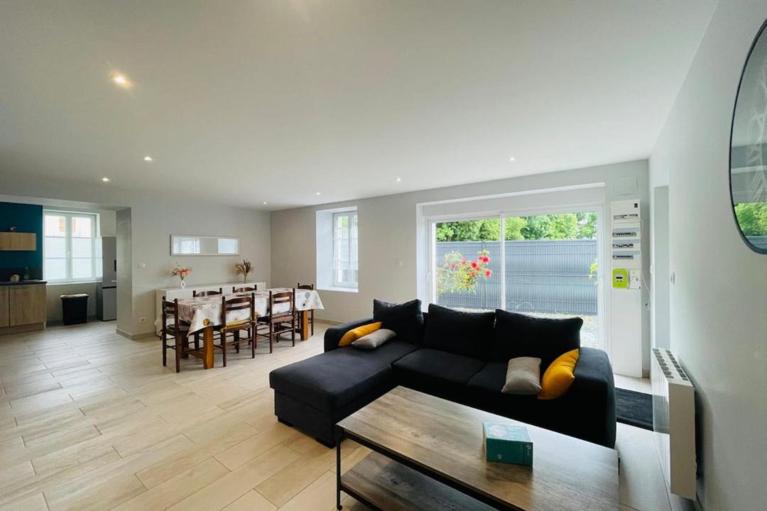 Photo of Others in Asnieres-la-Giraud