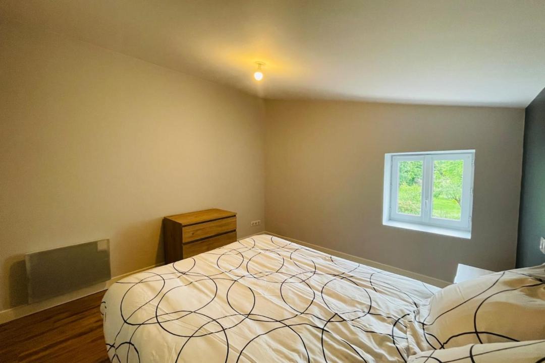 Photo of Bedroom in Asnieres-la-Giraud