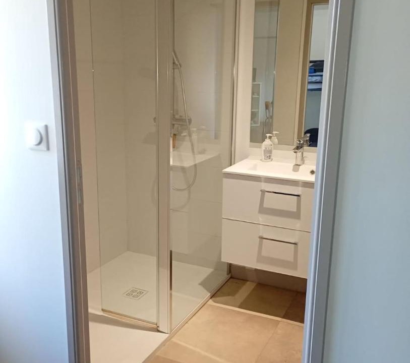 Photo of Bathroom in Charolles