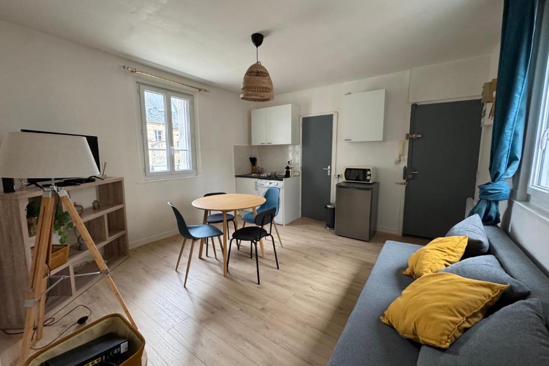 Photo of Others in Theatre