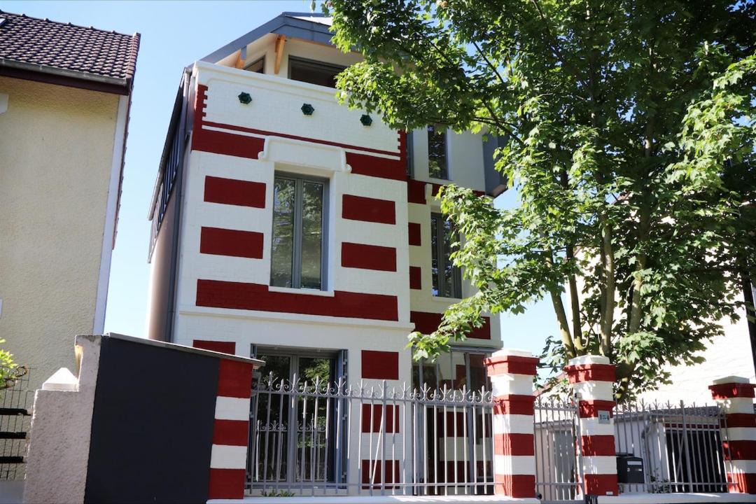 Photo of Others in Parapluies