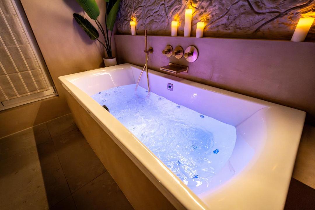 Photo of Others in Anatole France Danton