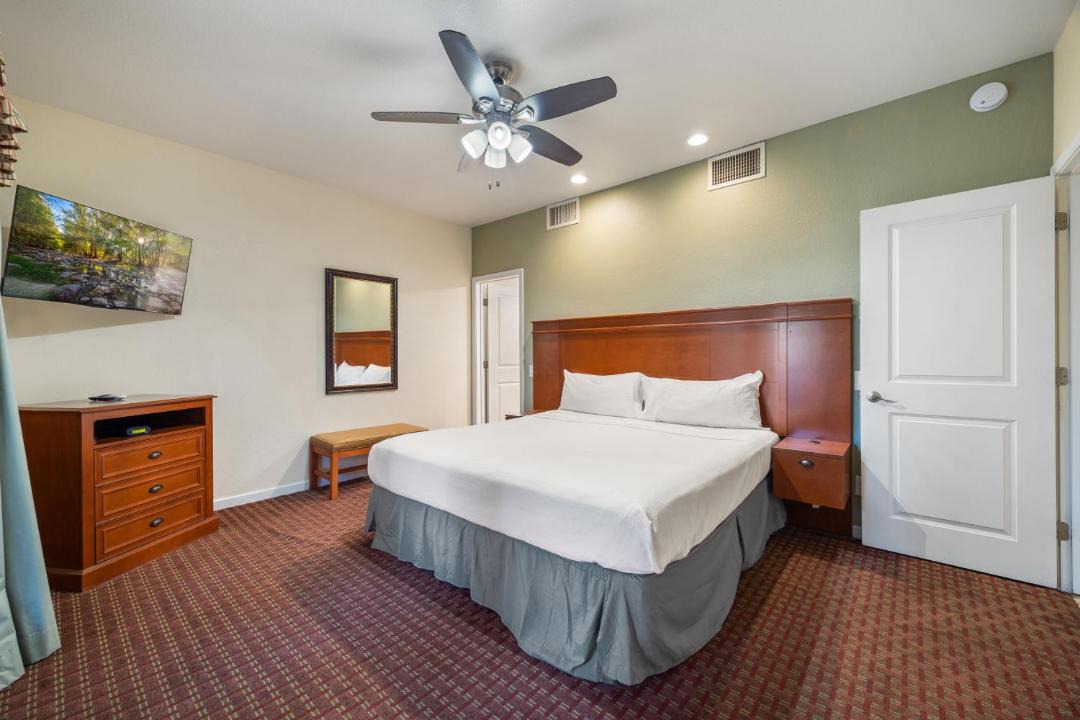 Photo of Bedroom in Pinetop