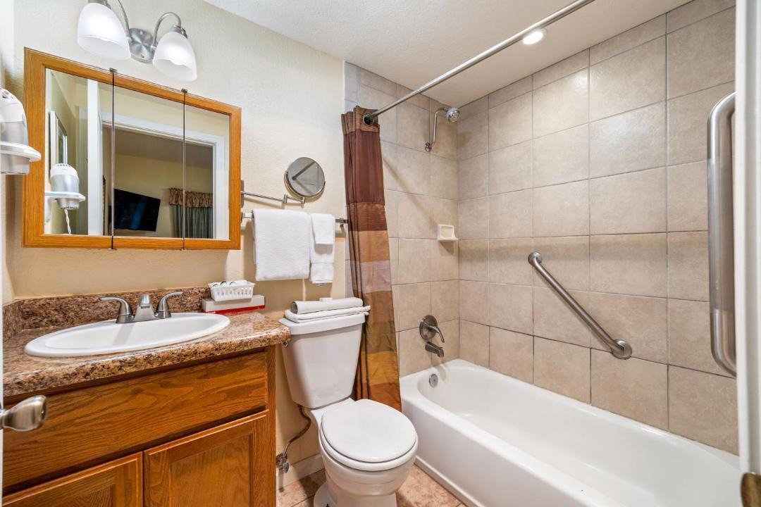Photo of Bathroom in Pinetop