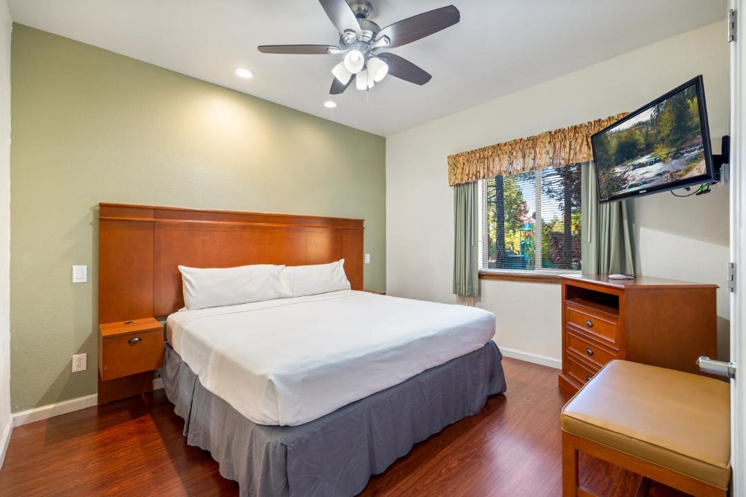 Photo of Bedroom in Pinetop