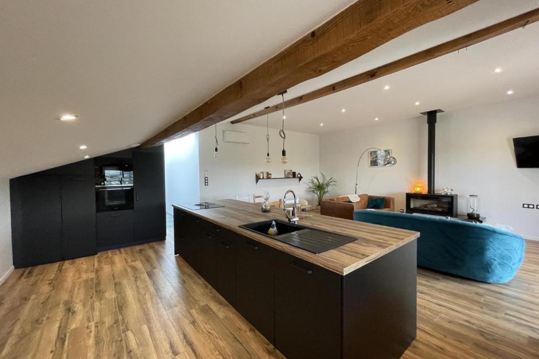 Photo of Others in Iholdy