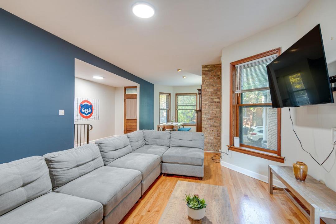 Photo of Others in Wrigleyville