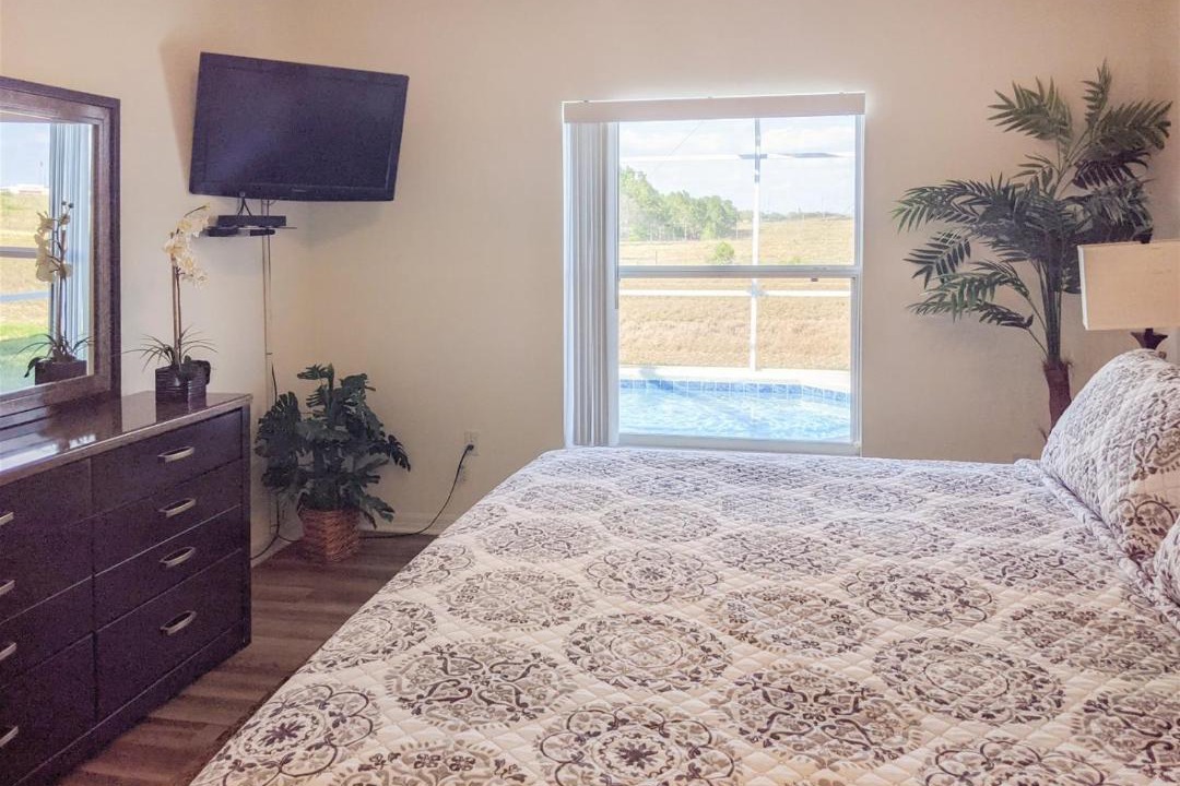Photo of Bedroom in Westbury