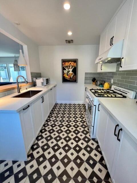 Photo of Kitchen in Burbank