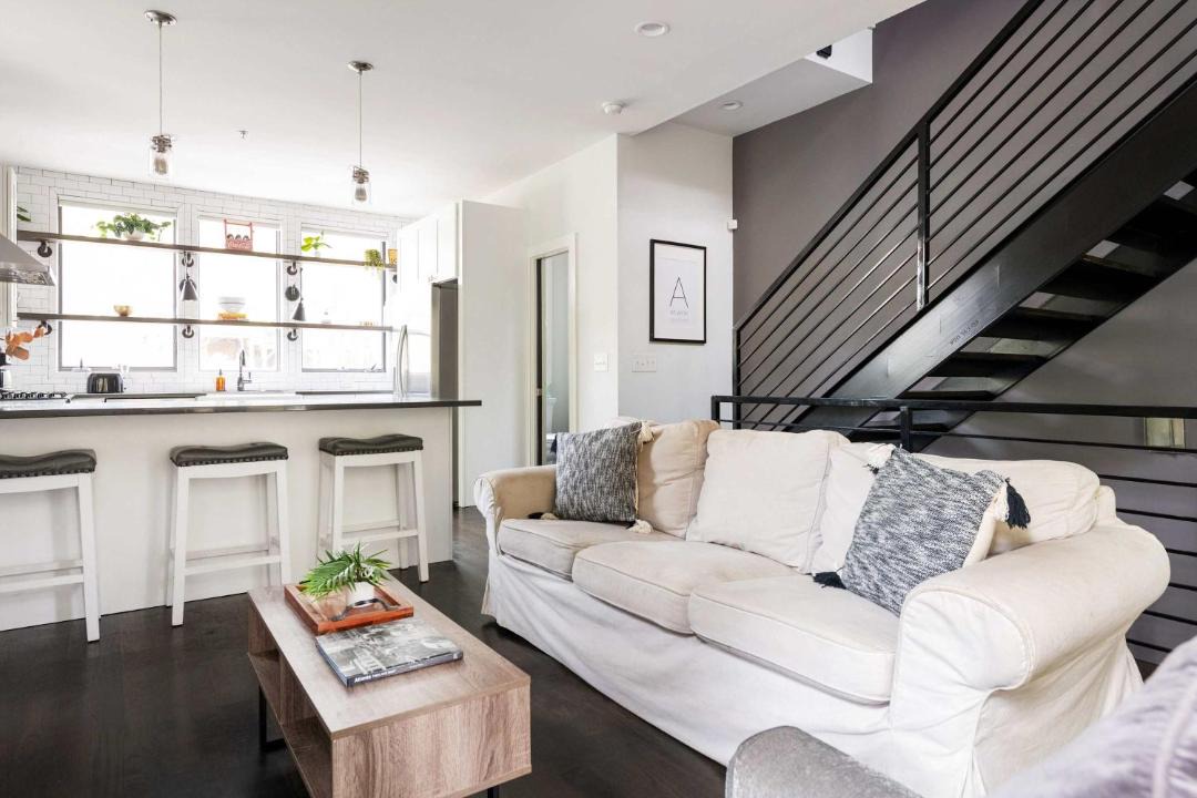 Photo of Others in Poncey-Highland