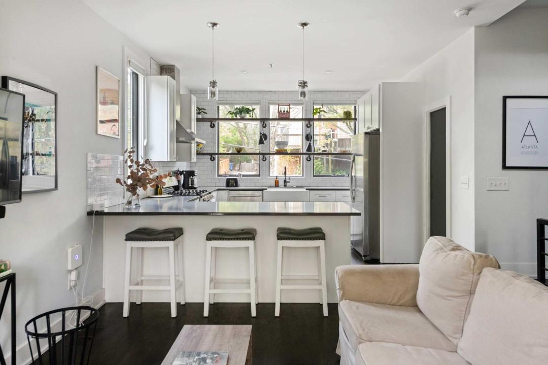 Photo of Others in Poncey-Highland