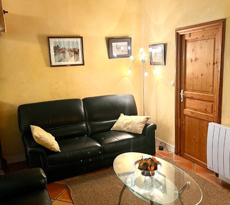 Photo of Livingroom in Coutras