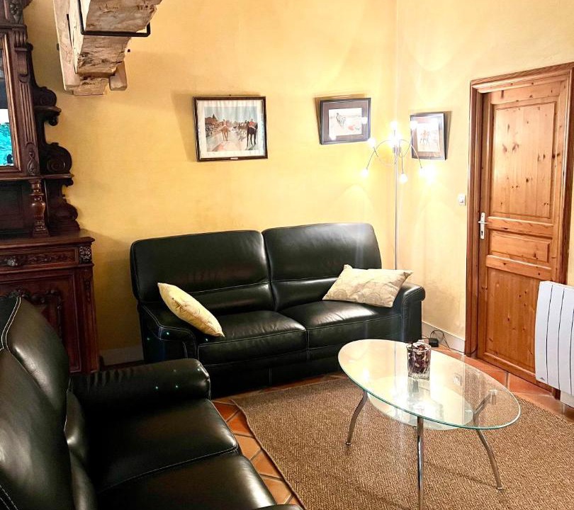 Photo of Livingroom in Coutras