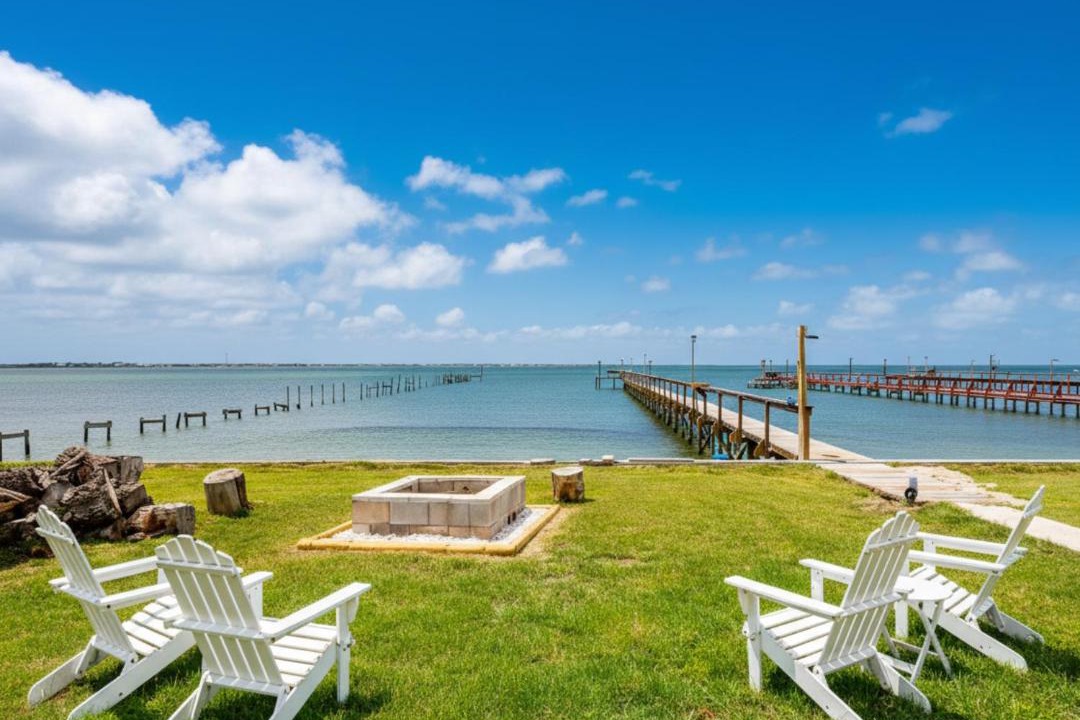 Photo of Others in Taft