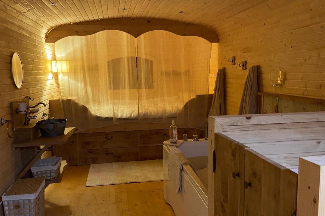 Photo of Others in Neuville-sur-Sarthe