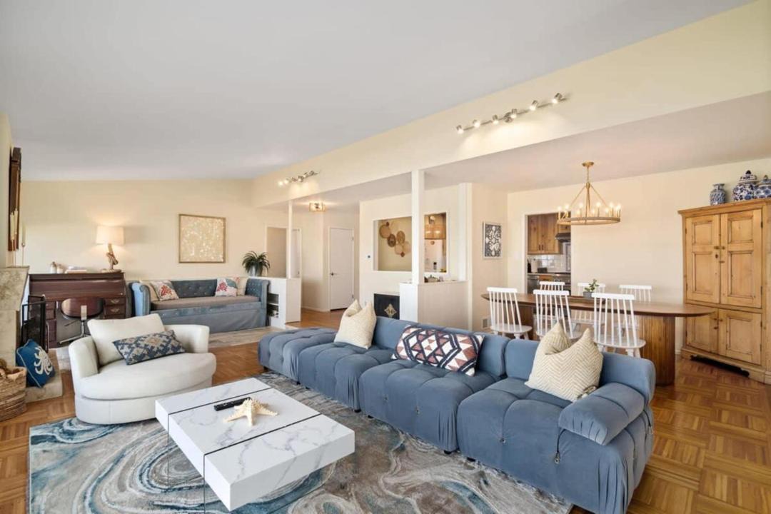 Photo of Others in Sharp Park