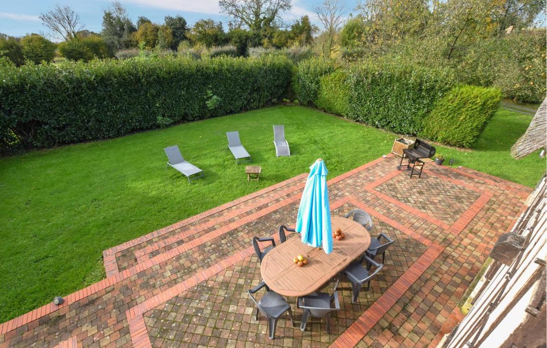 Photo of Others in Bonneville-la-Louvet