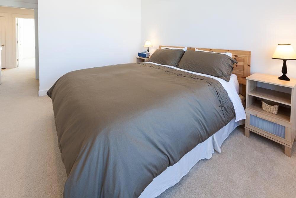 Photo of Others in Hood River