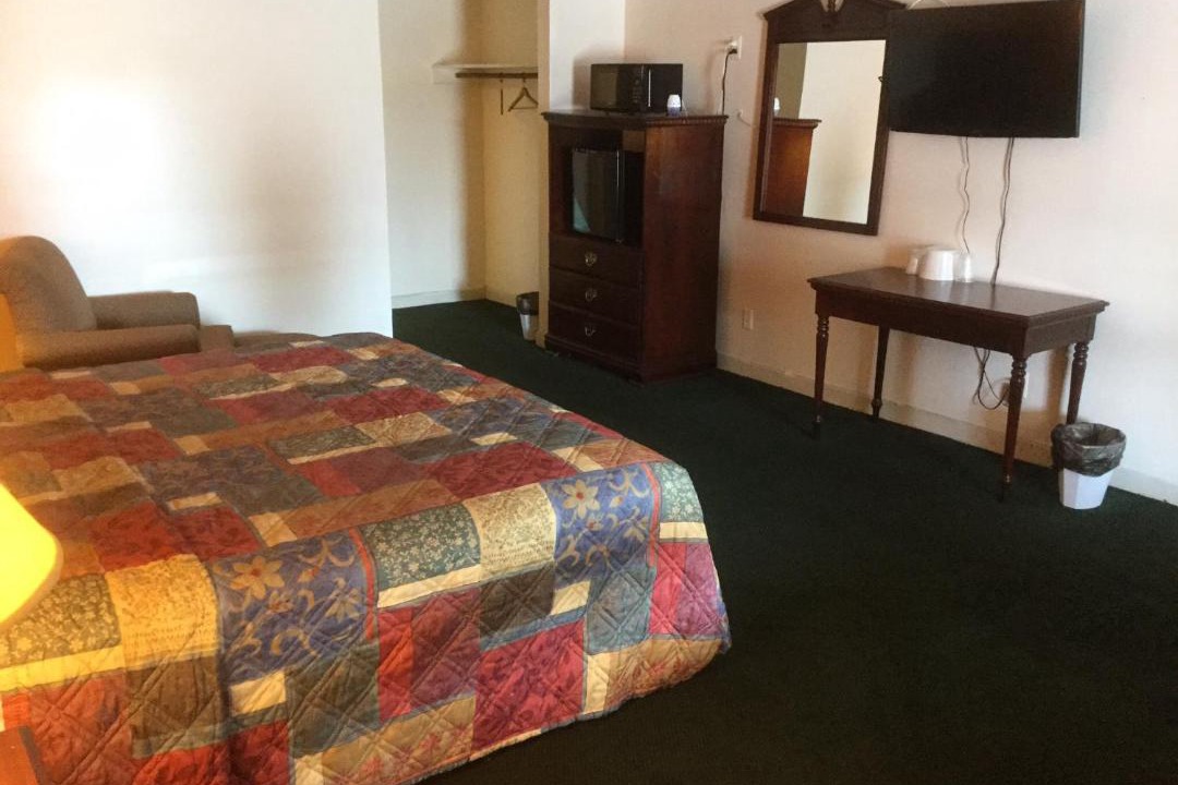 Photo of Bedroom in Lumberton