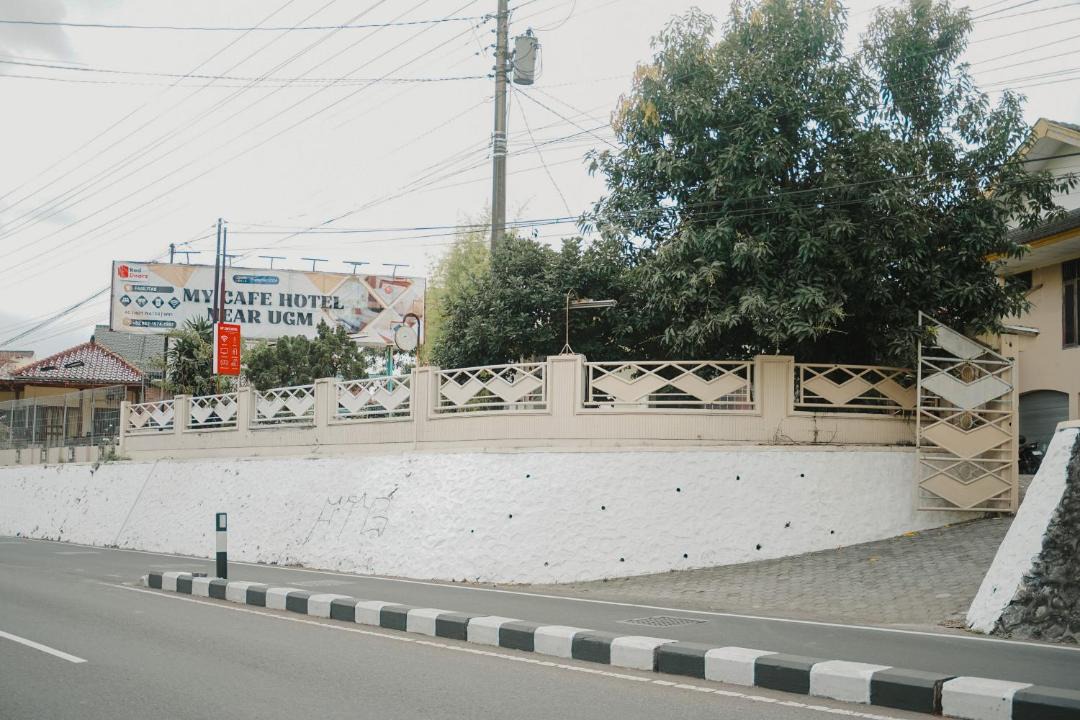 Photo of Others in Sinduadi