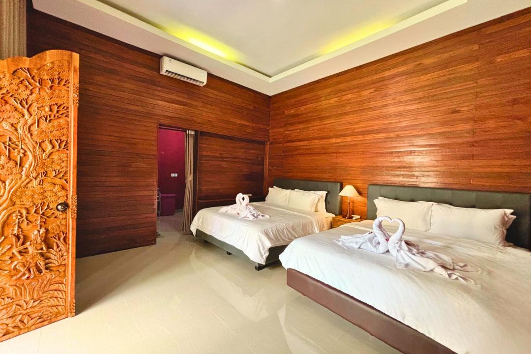 Photo of Others in Tembuku