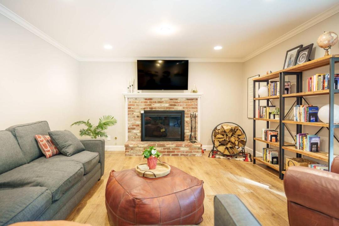 Photo of Livingroom in Raleigh West