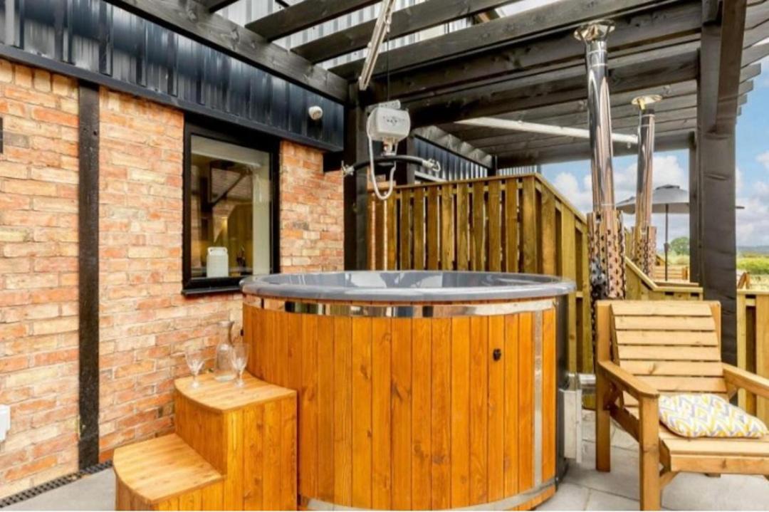 Photo of Others in Bishampton