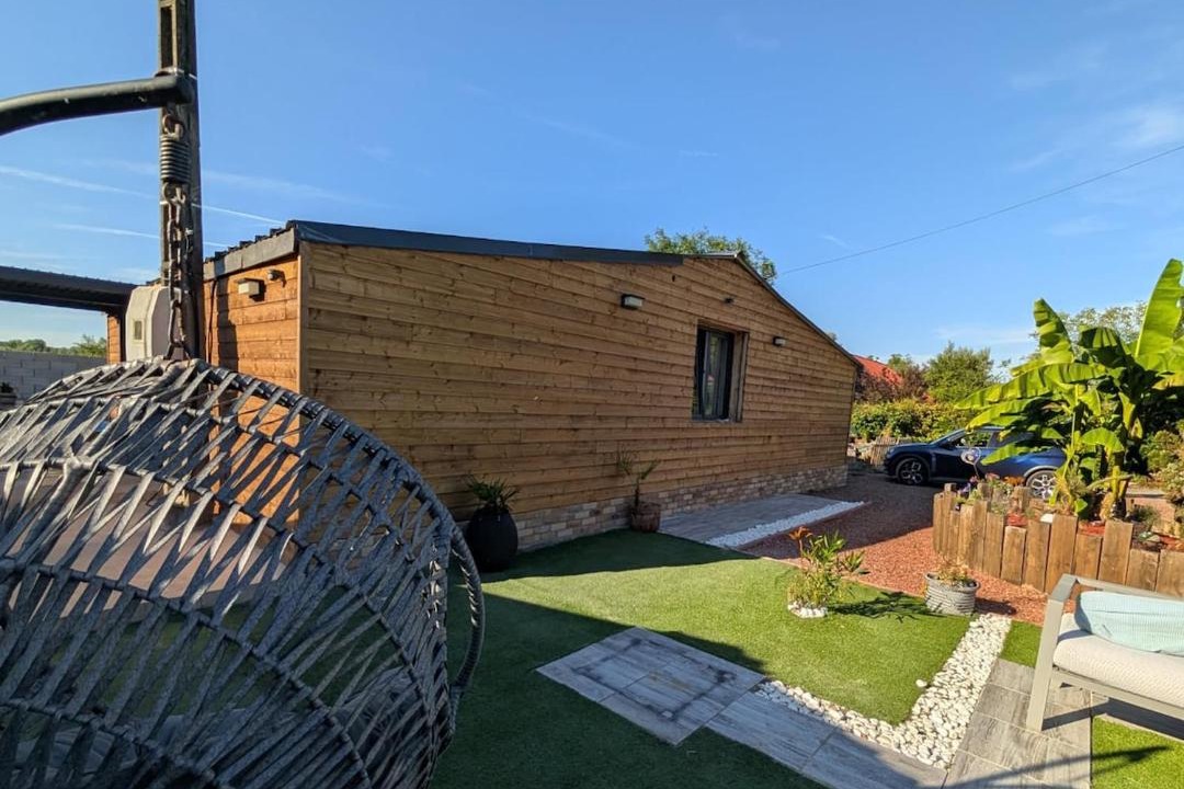 Photo of Others in Houlle