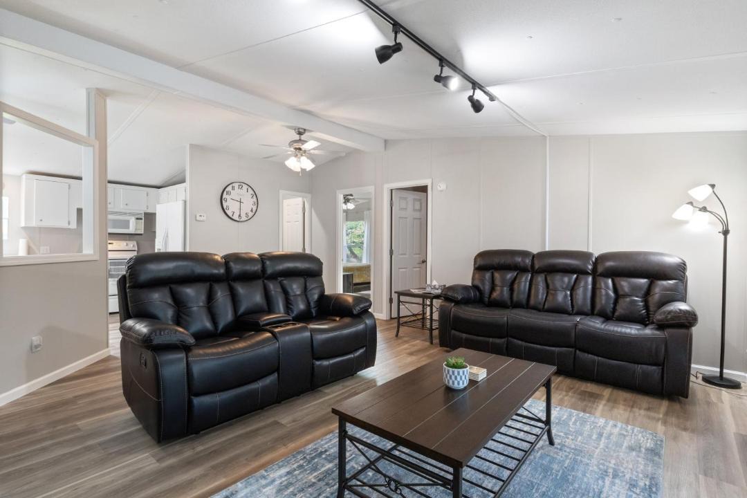 Photo of Livingroom in Rocky Mount