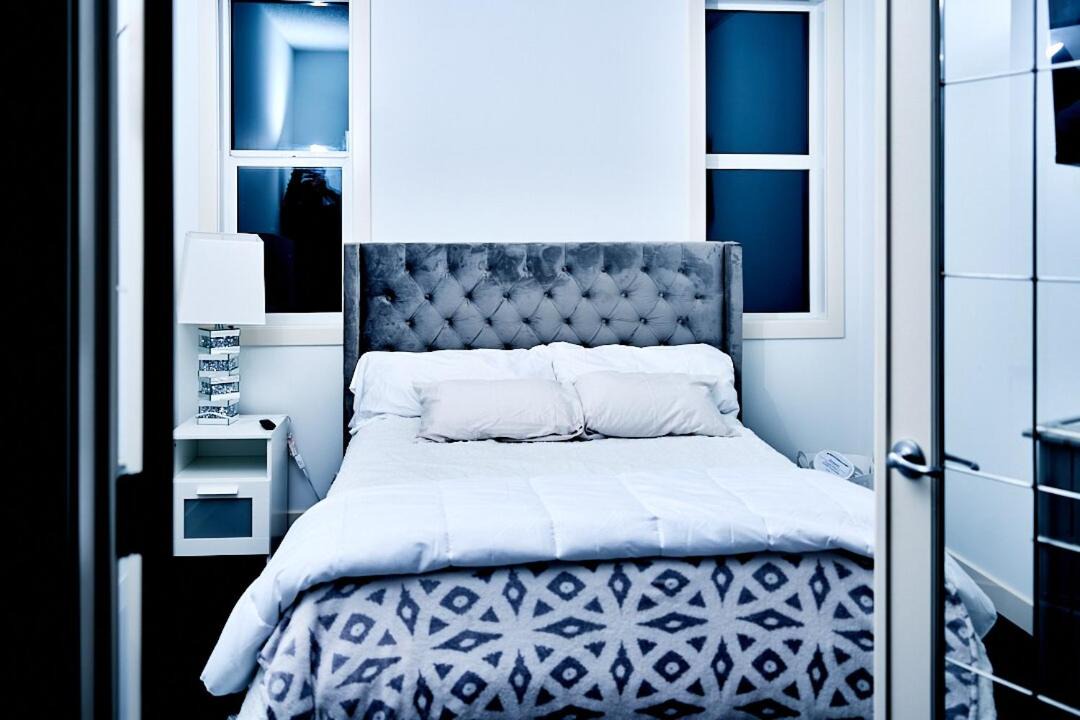 Photo of Bedroom in Evanston