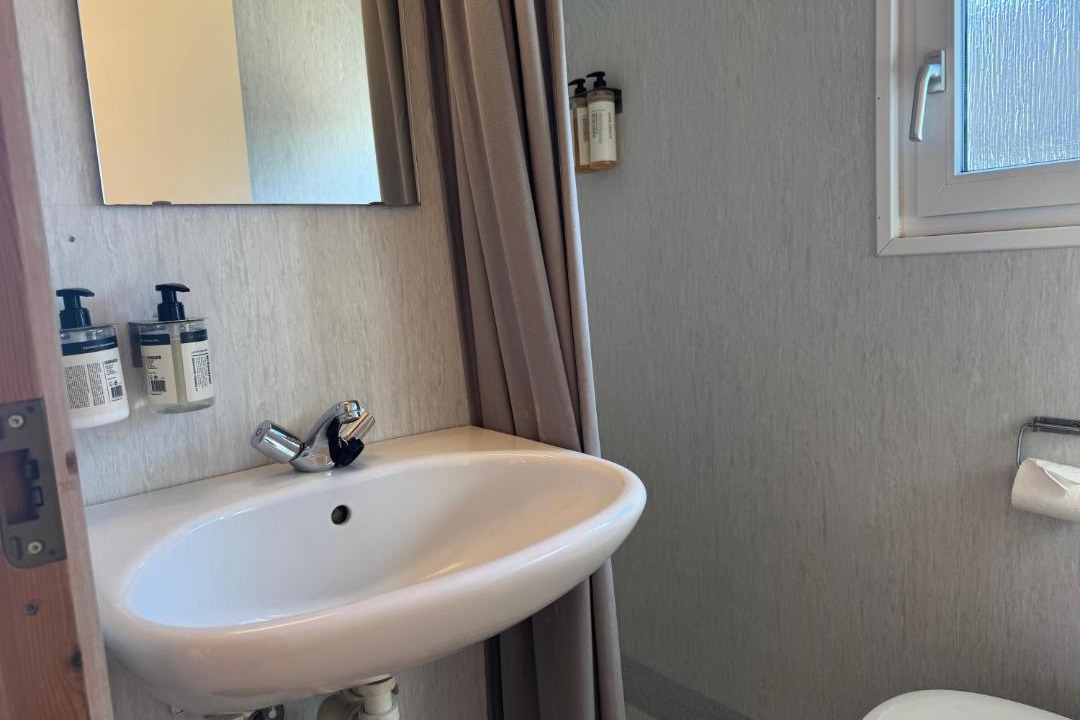 Photo of Others in Øhuse