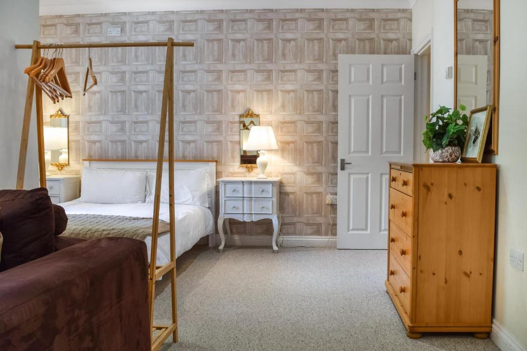 Photo of Others in Thame