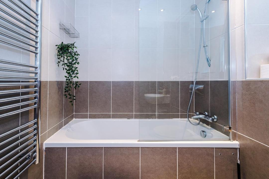 Photo of Others in Roundhay