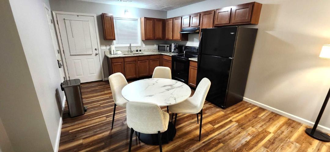 Photo of Others in Salem